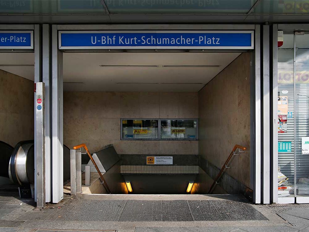 Kondius - BVG U6 KurtSchumacherPlatz web
